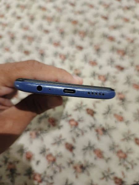 Redmi Note 9 For Sale With Box Original Charger. 4