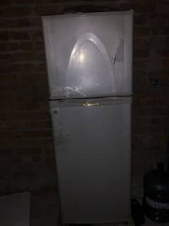 Dawlance Fridge For Sale read add