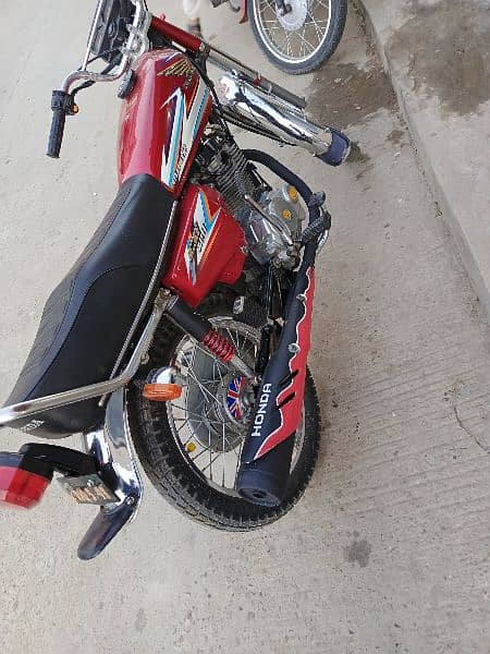 Honda cg 125 for sale 2016 model good condition 4