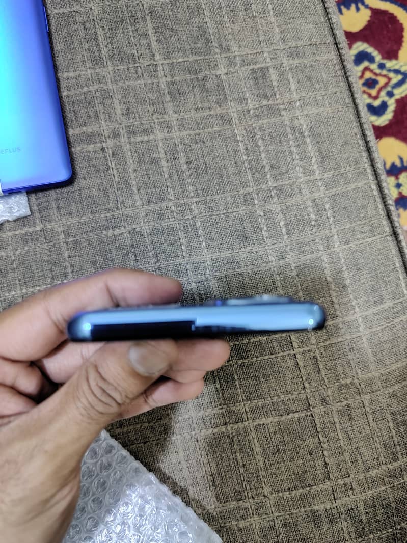 Oneplus 9 12 gb 256 gb PTA approved 1