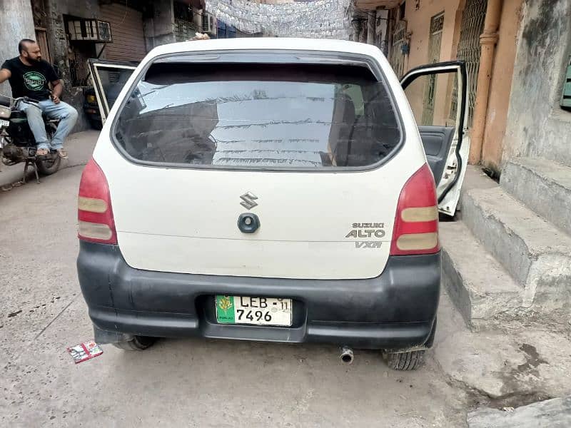 Suzuki Alto 2011 5