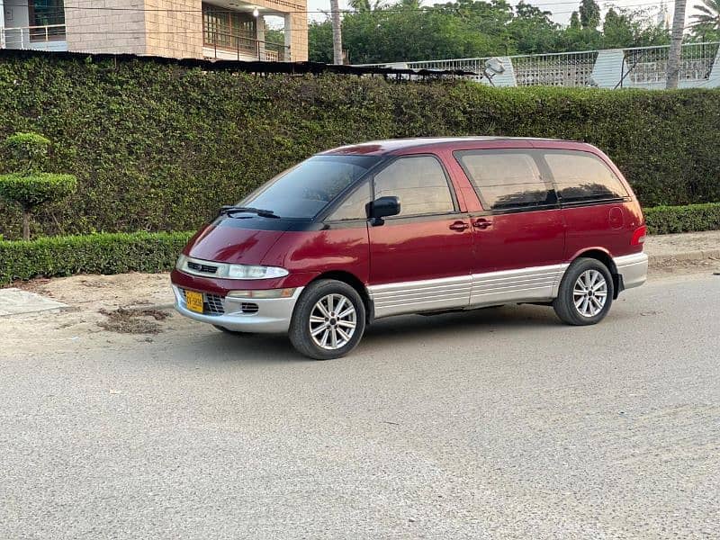 Toyota Estima 1993 5