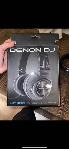 Denon HP1100