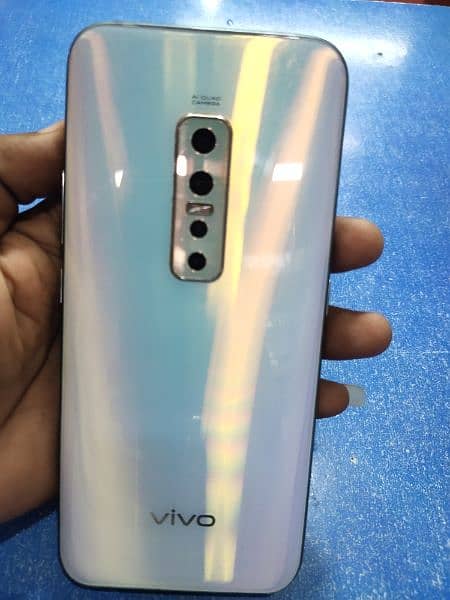 vivo v17 pro 4