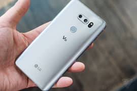 LG V30