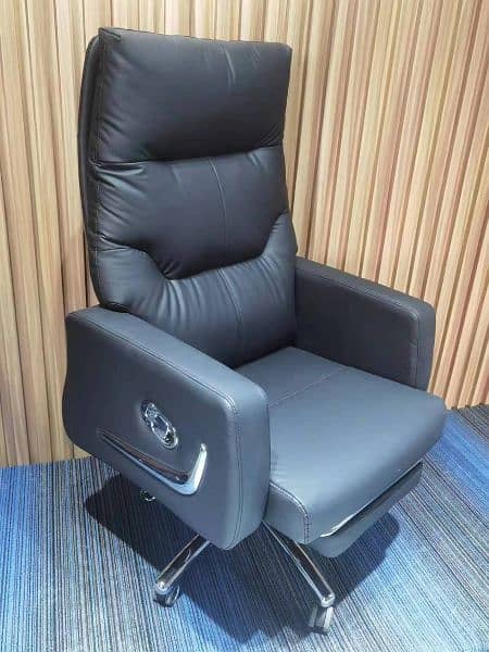 Office chair / Executive Chairs/Computer Chairs/Visitor Chairs 6