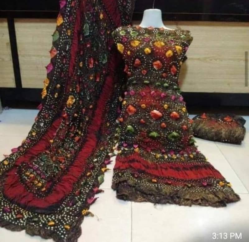 4pice Suits Hand made Chunri 4