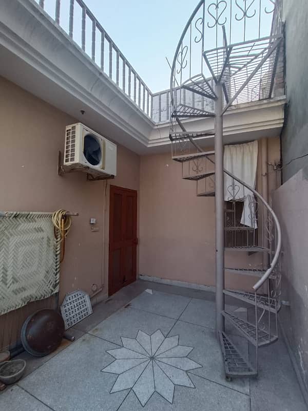 3 Marla Double Story House for Sale in B Block, Faisal Town, Lahore 4