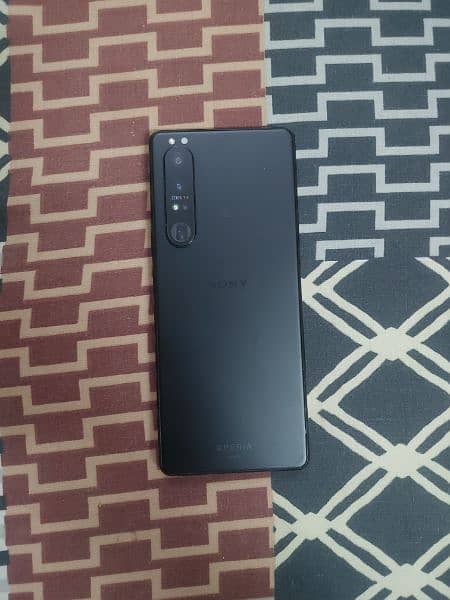 Sony Xperia 1 mark 3 12/256 0