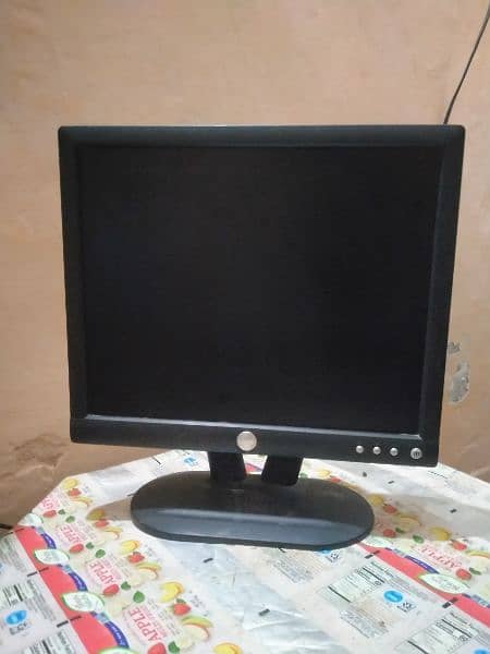 Dell 17" 2