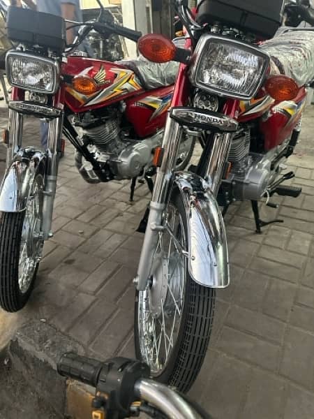 Honda 125 brand new available 1