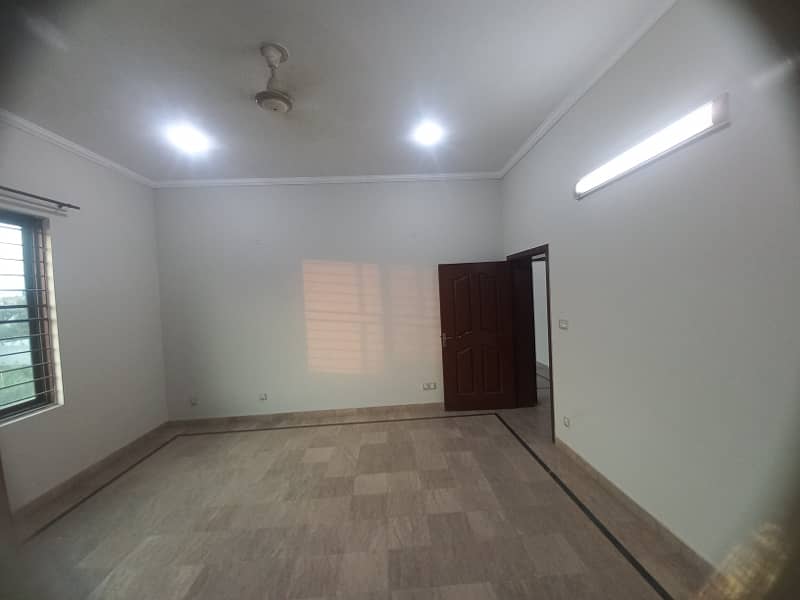 1 kanal per portion facing Park for rent available in NFC Phase 1 Housing Society Lahore 8