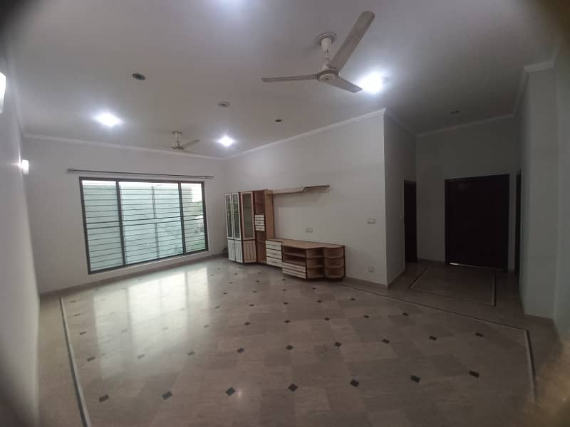 1 kanal per portion facing Park for rent available in NFC Phase 1 Housing Society Lahore 34