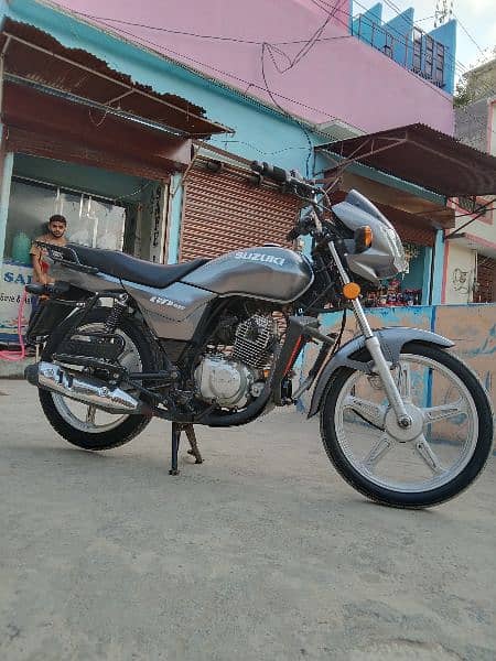 SUZUKI GD 110 2017 4