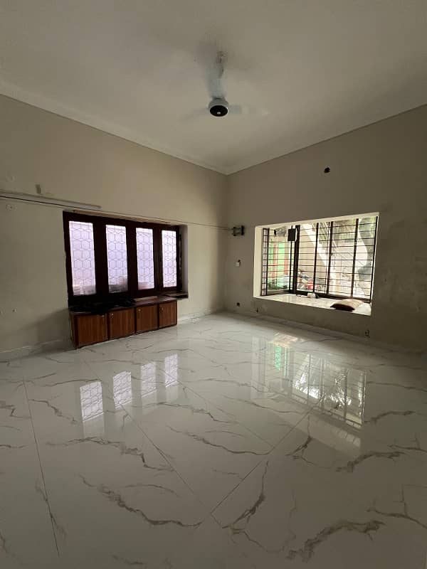 2 Kanal House For Commercial Use Available For Rent In Gulberg 1