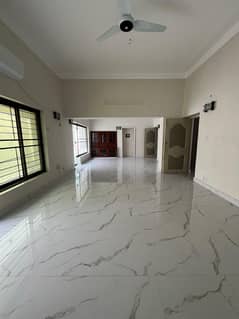 2 Kanal House For Commercial Use Available For Rent In Gulberg 0