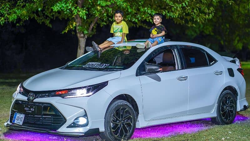 Toyota Corolla Altis 2023 x 1.8 10