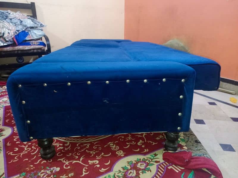 sofa combed blue color 3