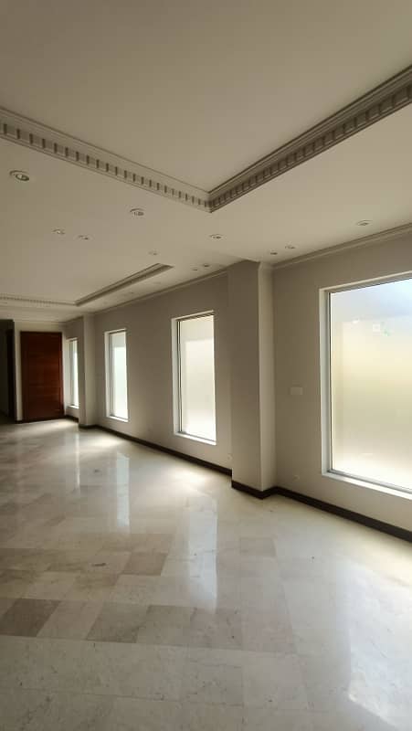 3500 Sq Ft Office For Rent In Gulberg Main Boulevard 11