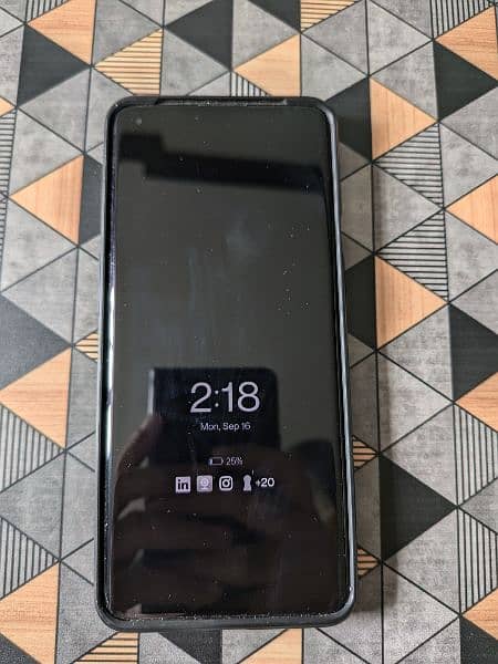 OnePlus 9 Pro 10/10 Condition with Spigen Cover 3