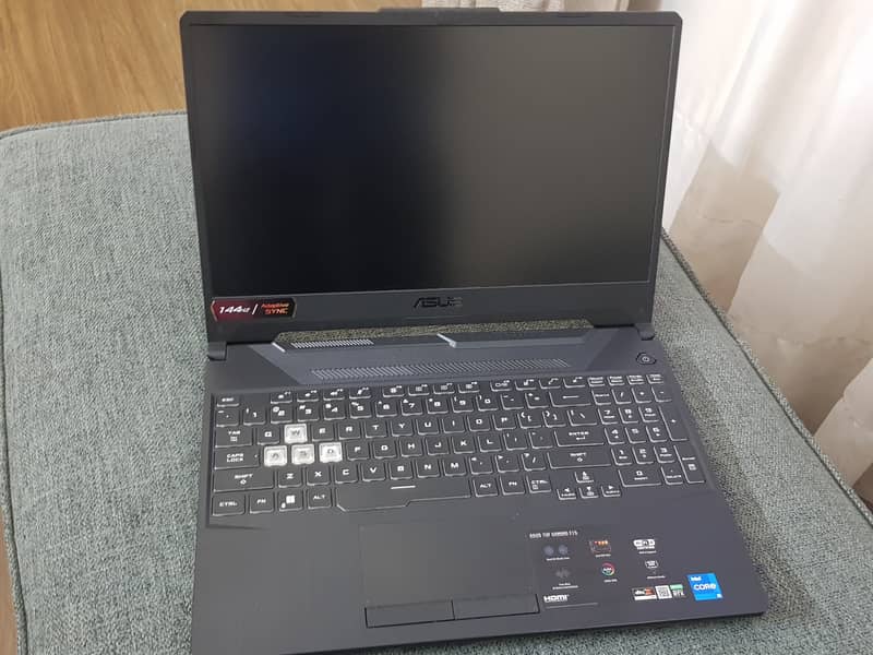 Laptop RTX 3050, i5 11th gen Asus TUF gaming FX506HC 4