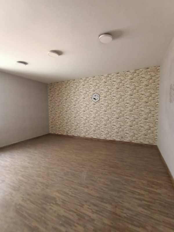 1 Kanal Commercial Use House For Rent In Gulberg 18