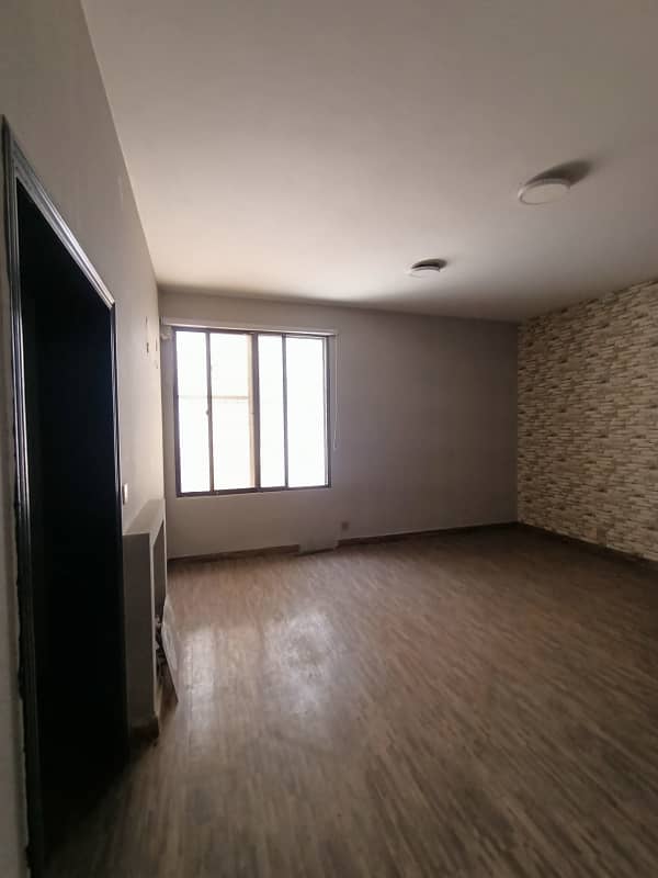 1 Kanal Commercial Use House For Rent In Gulberg 20