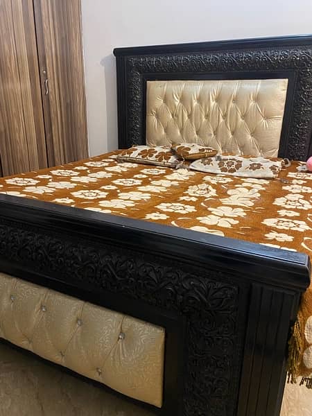 KING SIZE BED SET 7