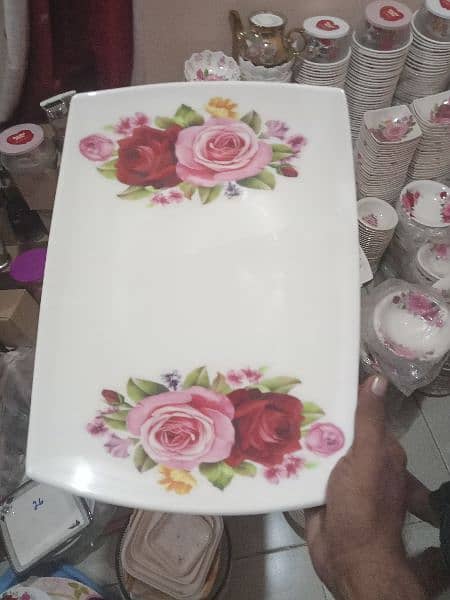 melamine kitchen where items is quantity of 600 kg 2