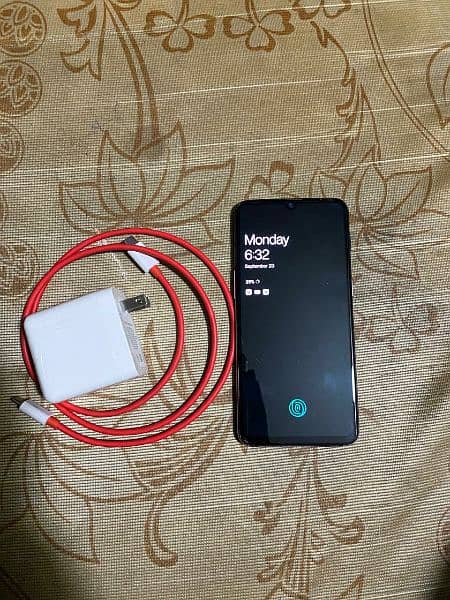 oneplus 6t 8 GB RAM 128 GB ROM 3