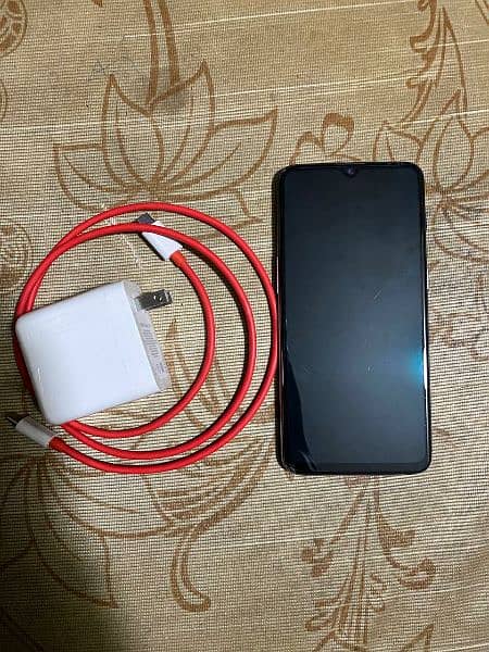 oneplus 6t 8 GB RAM 128 GB ROM 4