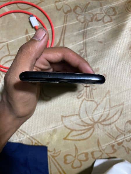 oneplus 6t 8 GB RAM 128 GB ROM 6