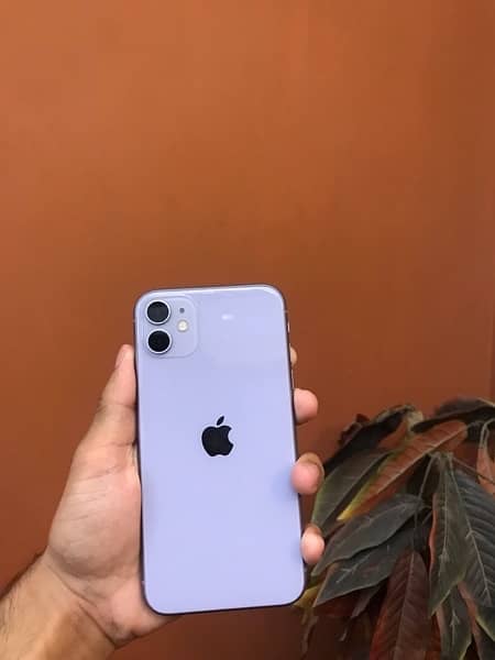 iPhone 11 non approved JV 10/10 condition 64Gb 0