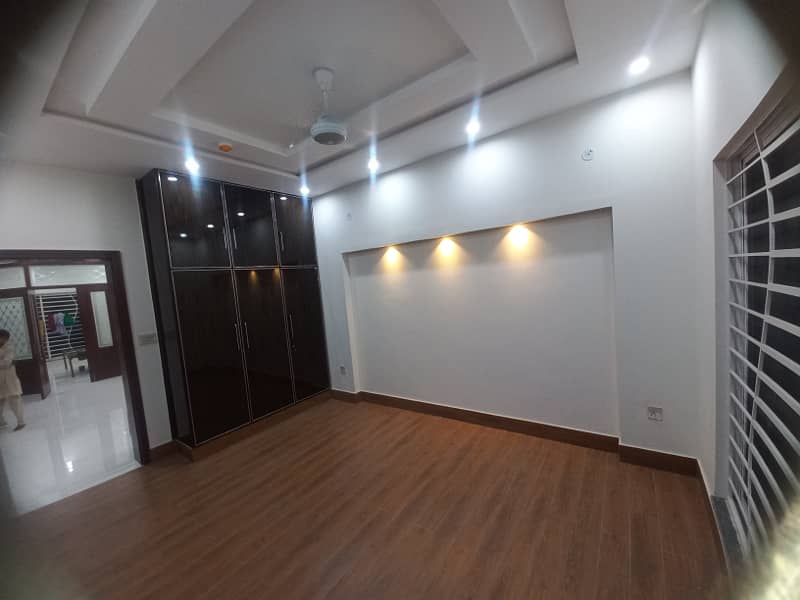 1 kanal upper portion 1 year old for rent available in NFC Phase 1 Housing Society Lahore 8