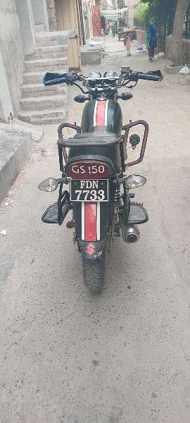 bike bilqul ok h kci kism ka koi issu ni 1