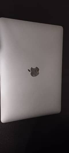 Apple MacBook Pro M1