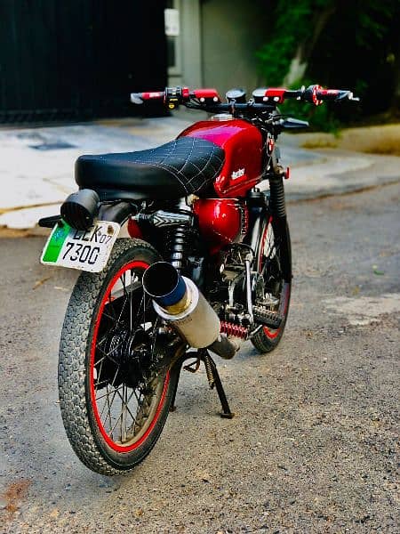 Honda 70 modified cafe racer 0