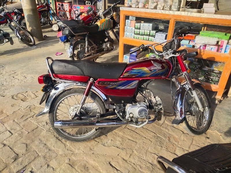 Honda CD70 cc WhatsApp 0327,7559,120 1