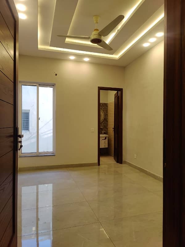 5 marla vip brand new luxery modern style double storey house available for sale in johertown lahore with original pics by fast property services lahore 14