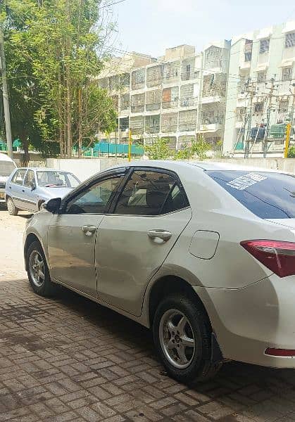 Toyota Corolla GLI Manual 2016 3