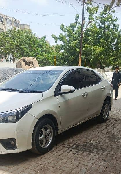 Toyota Corolla GLI Manual 2016 4