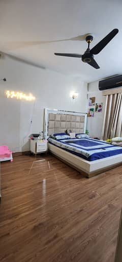 240 Sq Yds Ground 3 Bed D D In Block B Naya Nazimabad