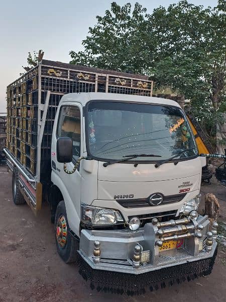 hino dutro jounir 300 turbo 16