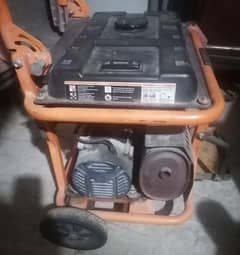 4500w gernator 10/10 condition