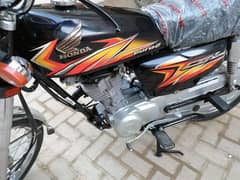 Honda 125 Hyderabad number 20 model 0