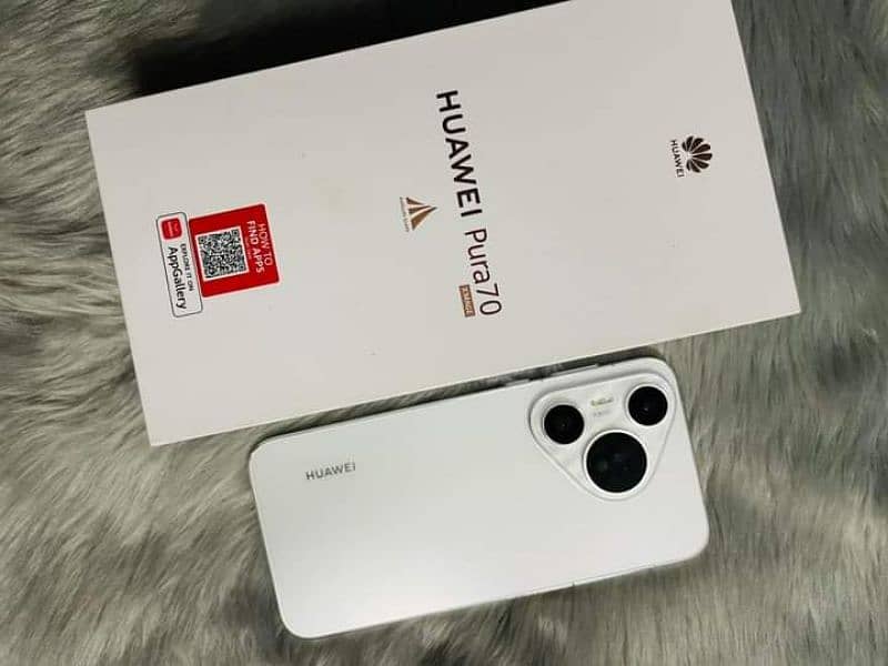 Huawei Pura 70 12/256 GB 03230916581 my what'sap 2