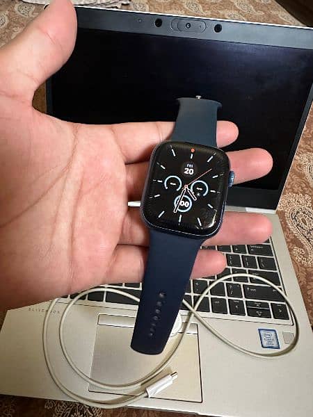 Apple Watch Series 7 45mm 1