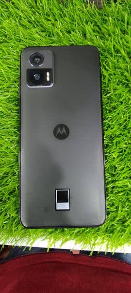 Moto Edge 30 Neo 4