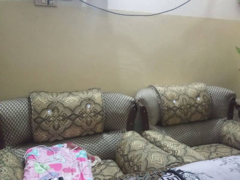 brand new sofa set just 1 month use 03161442964 3