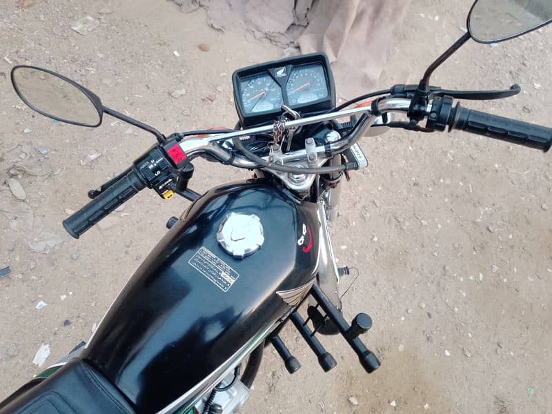 Honda CG-125 (All Punjab Number) in Good Condition 4